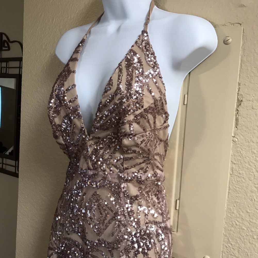 Sequin Dress With Split Size Small - image 6
